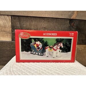 Dickens Collectables Accessories Santa on a Sleigh 1996 with band